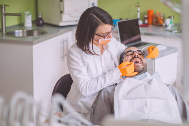Best Dentist for Tooth Abscess  in Mclendon Chisholm, TX